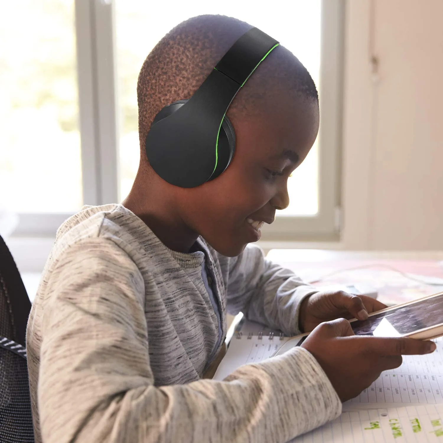 WISEQ BTwireless Kinderkoptelefoon Groen Bluetooth 8 Uur