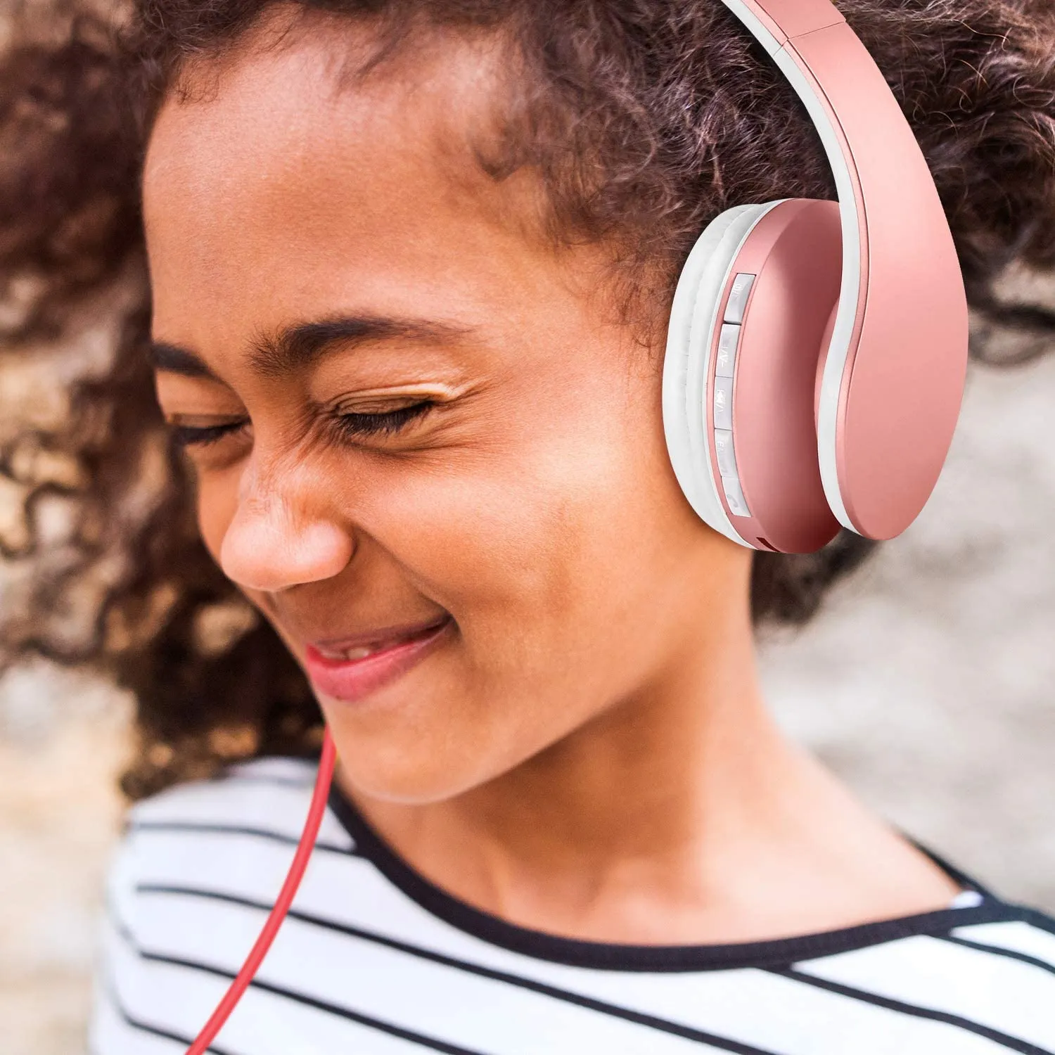 WiseQ BTwireless Kinder Koptelefoon Roze – 8 uur muziek