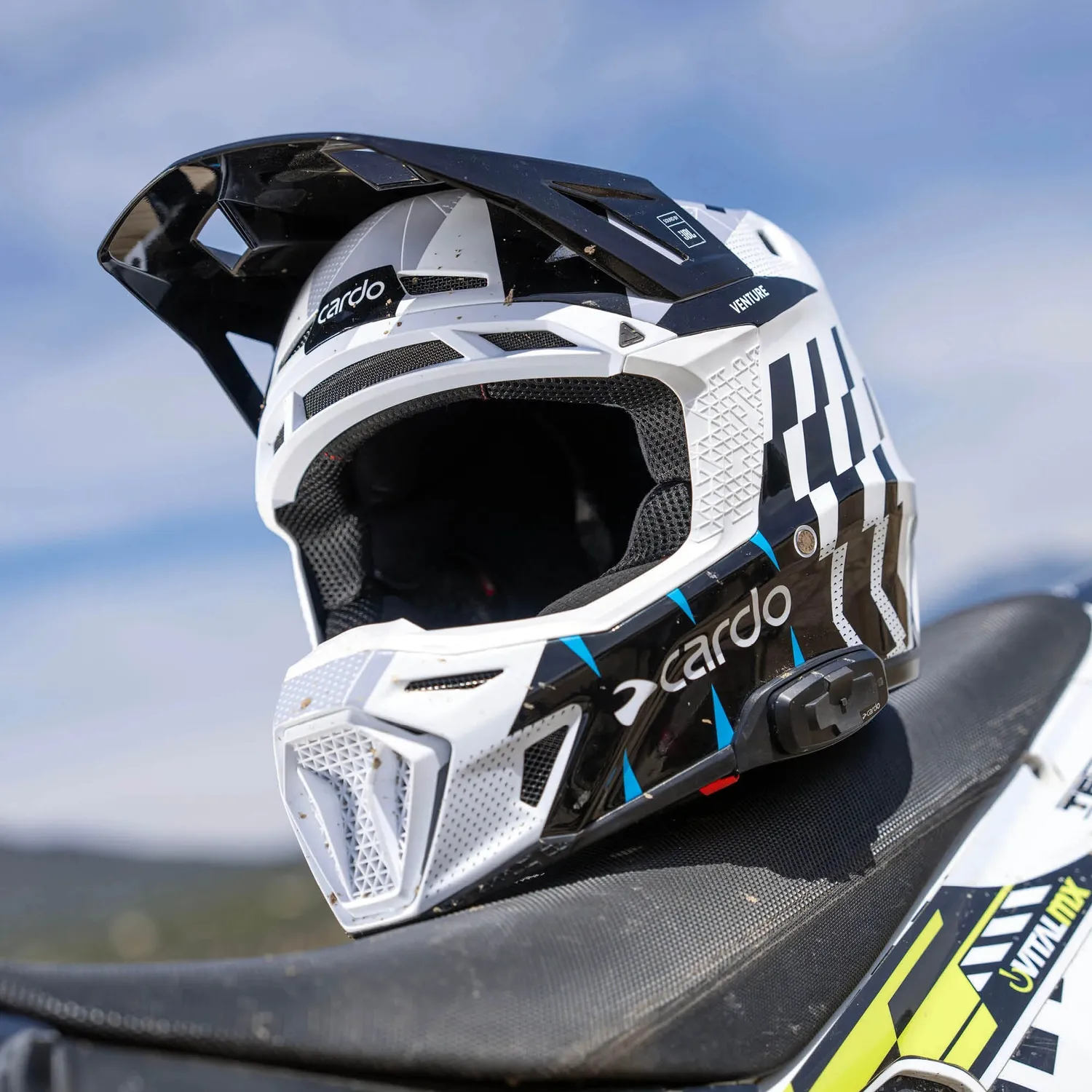 Cardo Venture crosshelm motor JBL mesh integraal