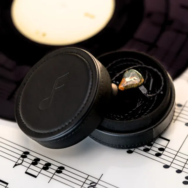 Fatfreq Leather Round hoesje leer rond