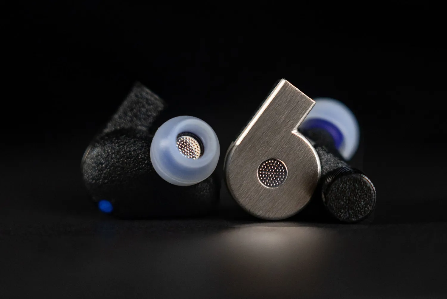 Fatfreq Quantum planar in-ear monitor met Noah module